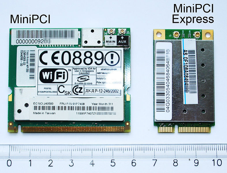 Abbildung MiniPCI and MiniPCI Express cards Lizenz: Public Domain Quelle: Wikimedia
